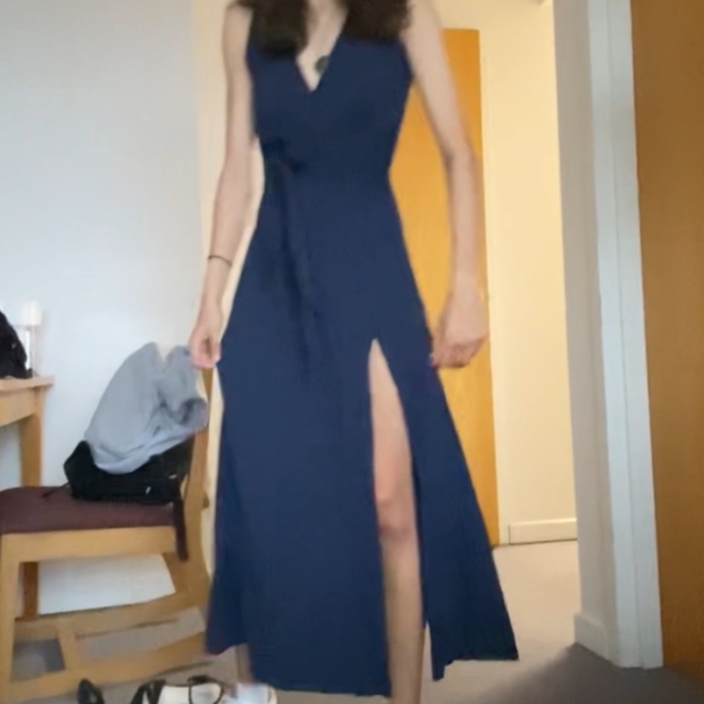 Soft navy maxi dress - Picture 3 of 8